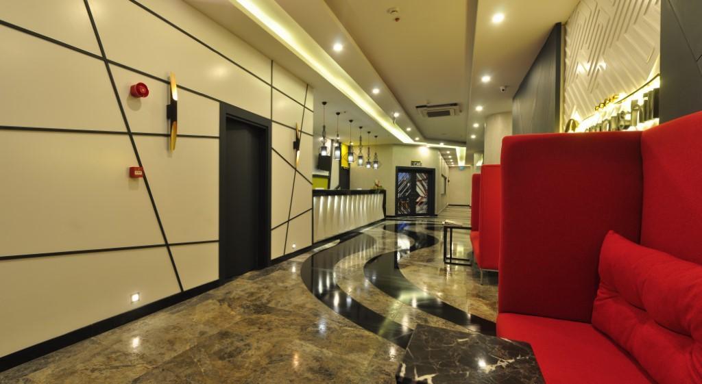 אלאניה Campus Hill Hotel מראה חיצוני תמונה