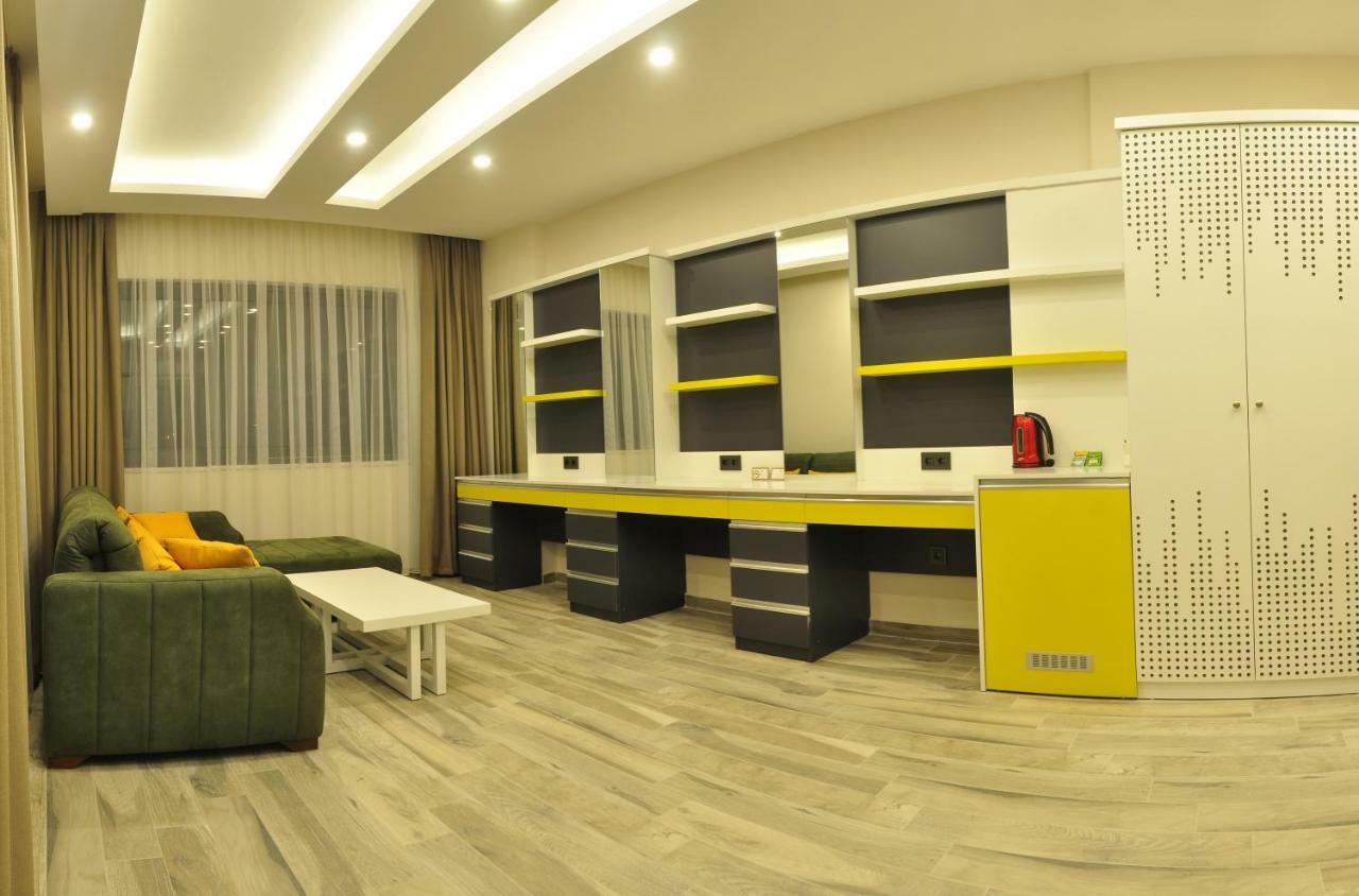 אלאניה Campus Hill Hotel מראה חיצוני תמונה